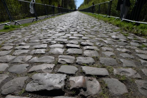 Cobblestone Installation in Seminole