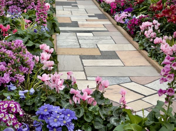 Cost of Garden Path Installation in Seminole