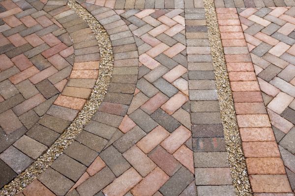 Cost of Landscape Paving in Seminole